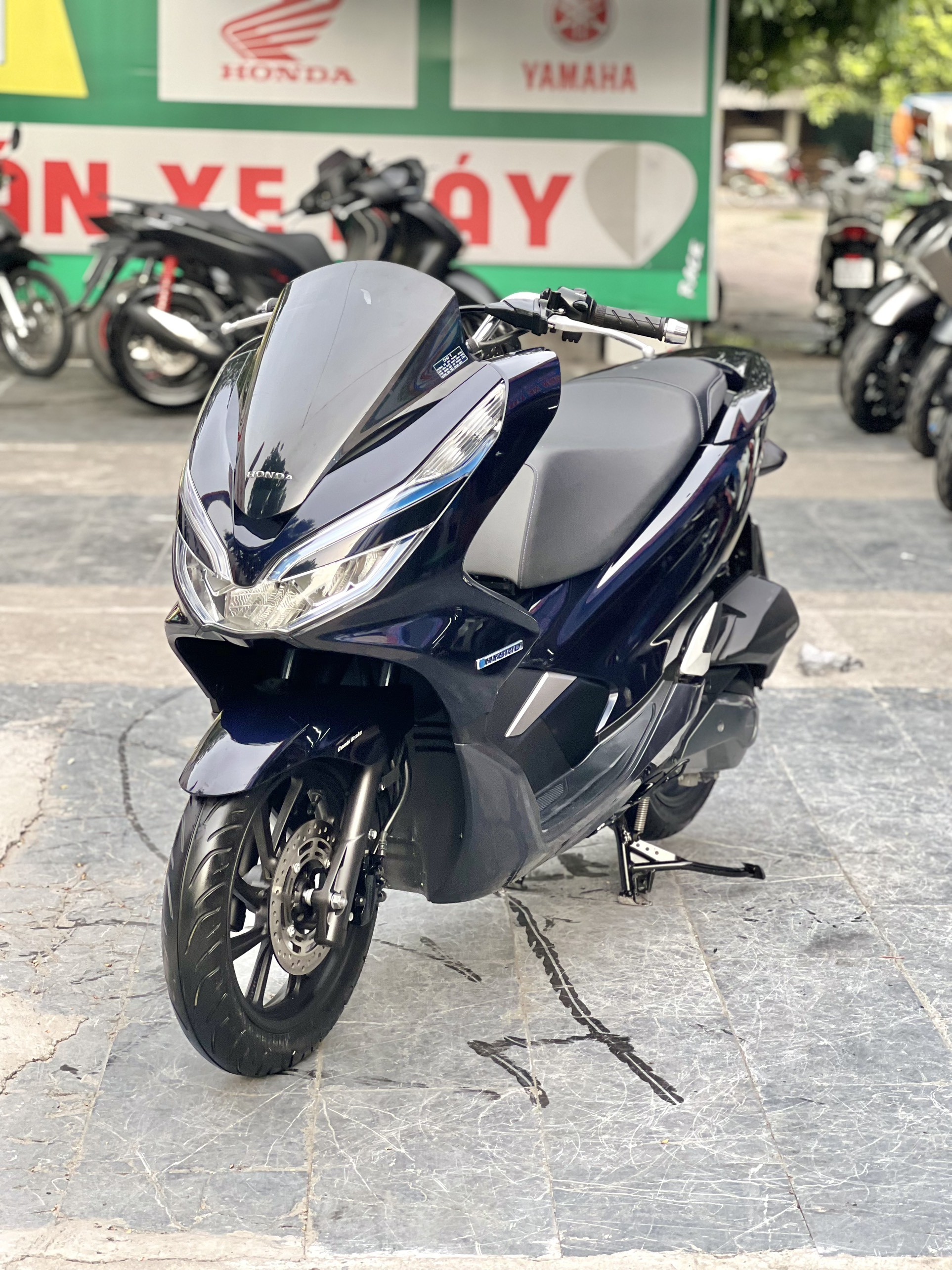 pcx 150 hyberid 2020 8000 km