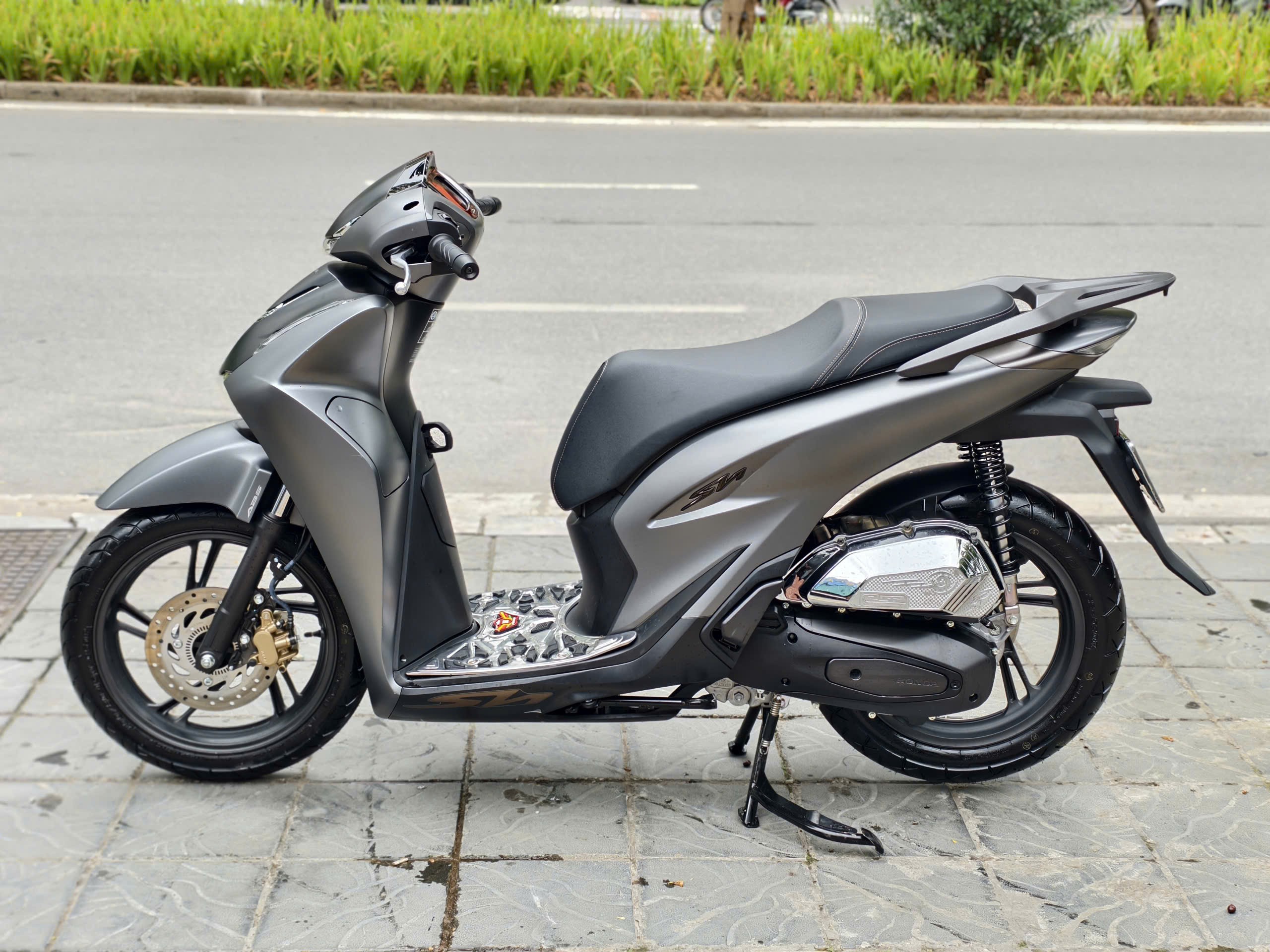 Sh125abs 2026 xám titan 90km