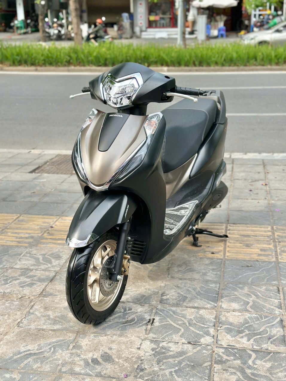 Lead abs 2026 đen 29AE-63205