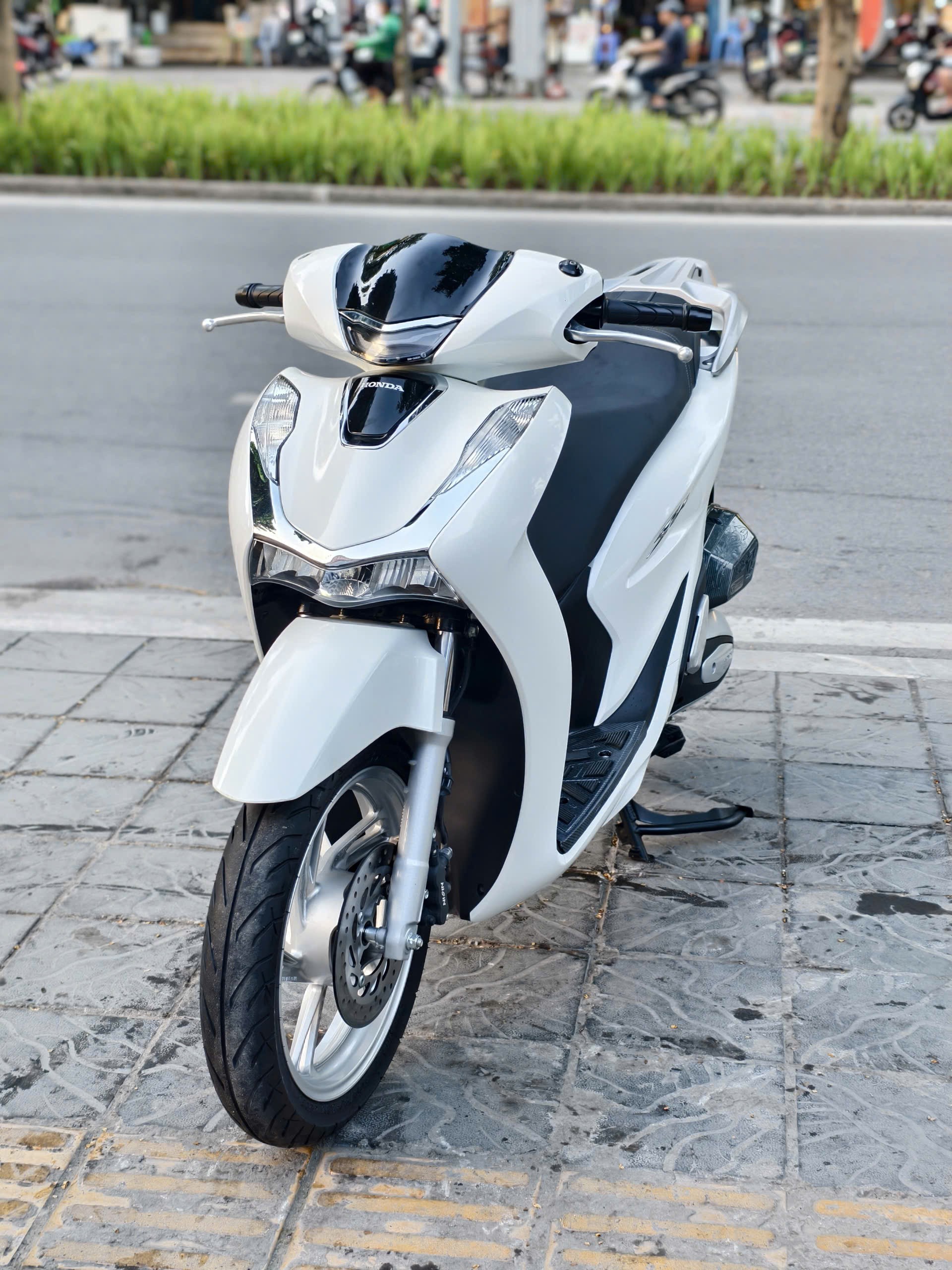 Sh125cbs 2025 trắng 29AC-47750