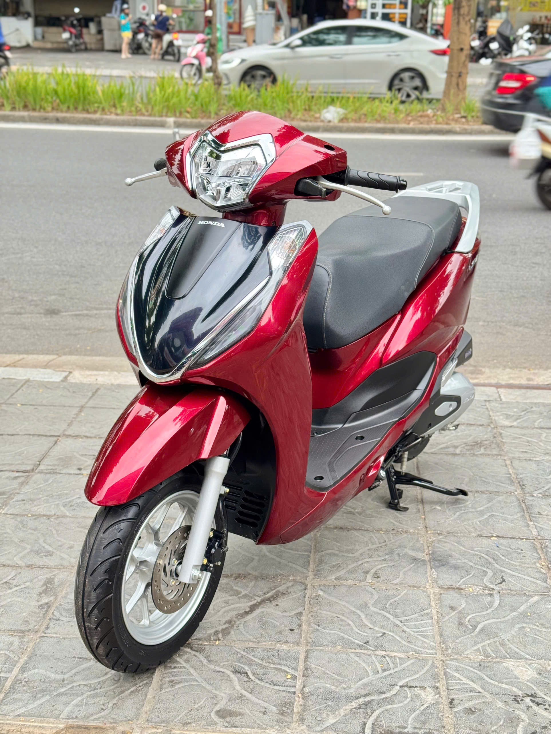 Lead 2025 đỏ 29BM-04149