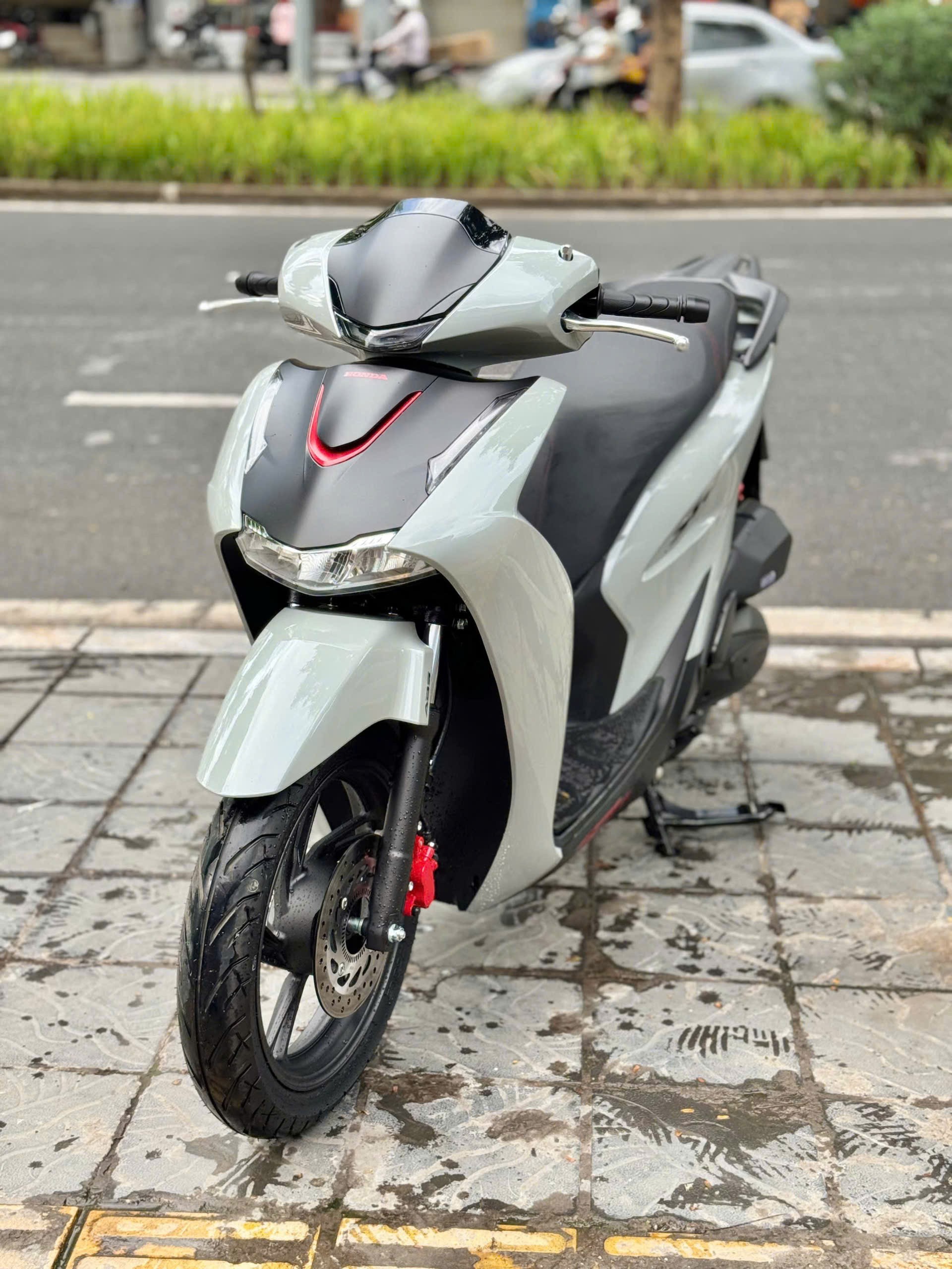 Sh160abs 2026 xám 36AD-52536