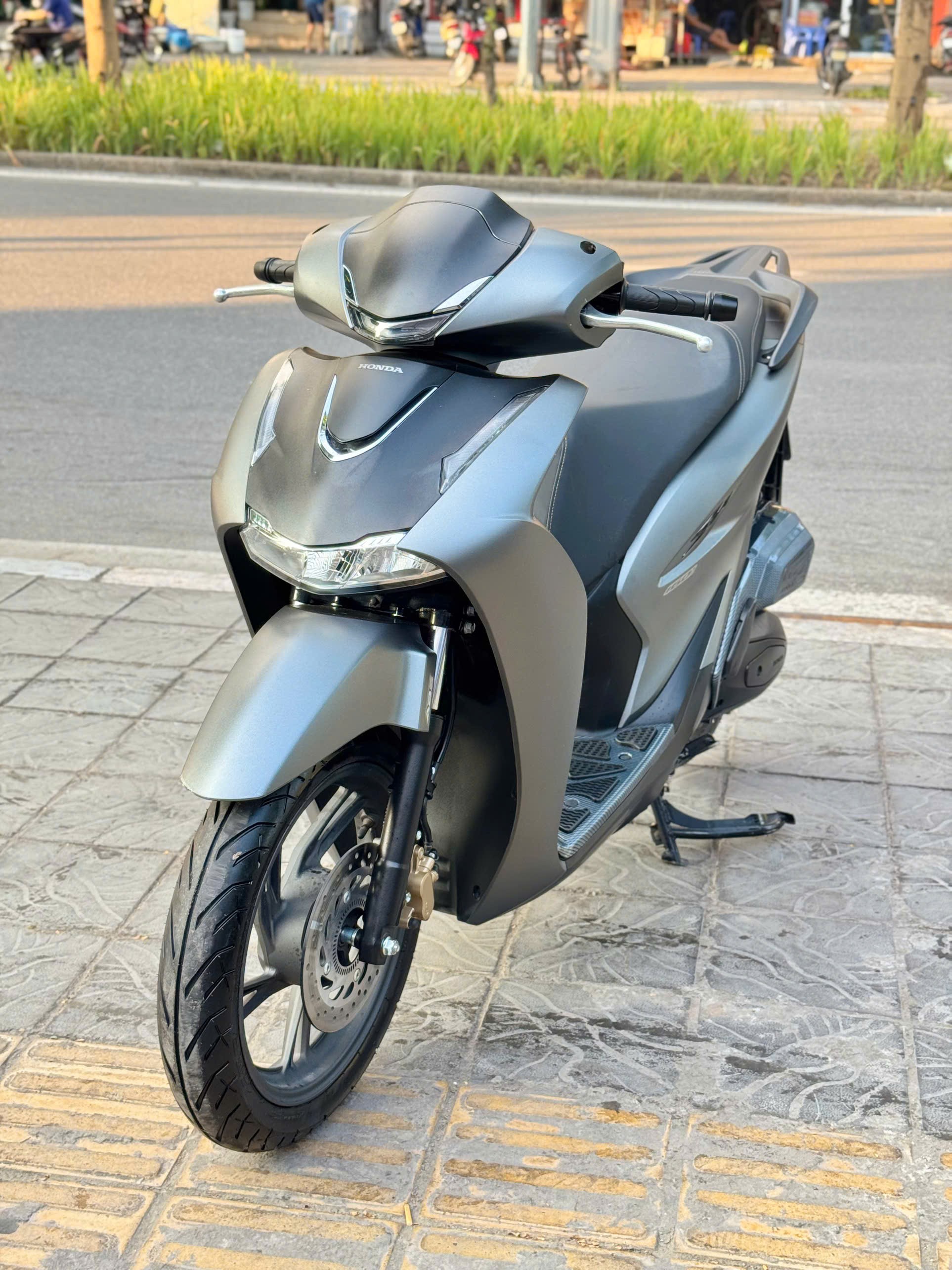 Sh160abs 2026 xám titan 29AE-59770