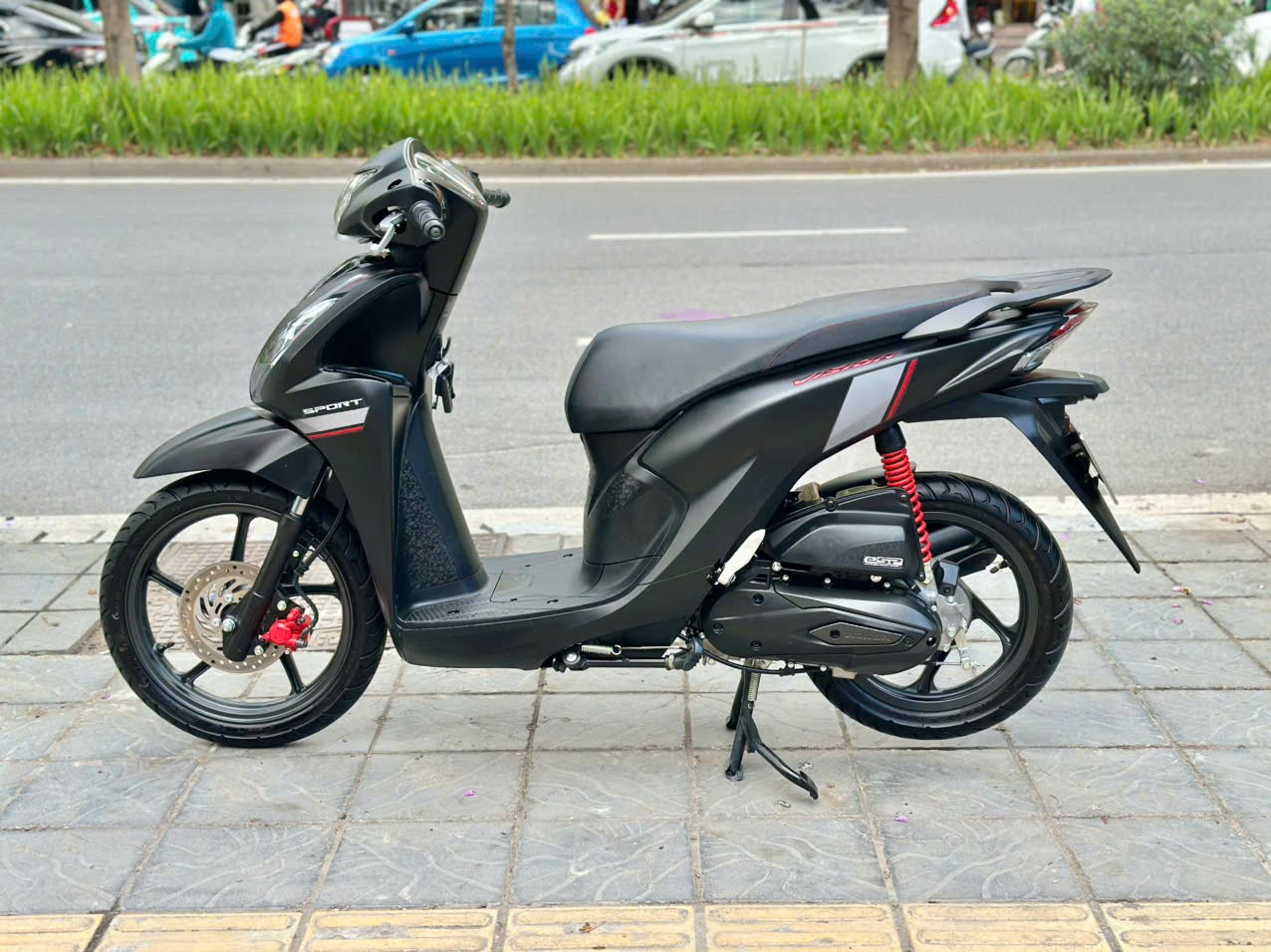 Vision 2026 đen 29AE-83085