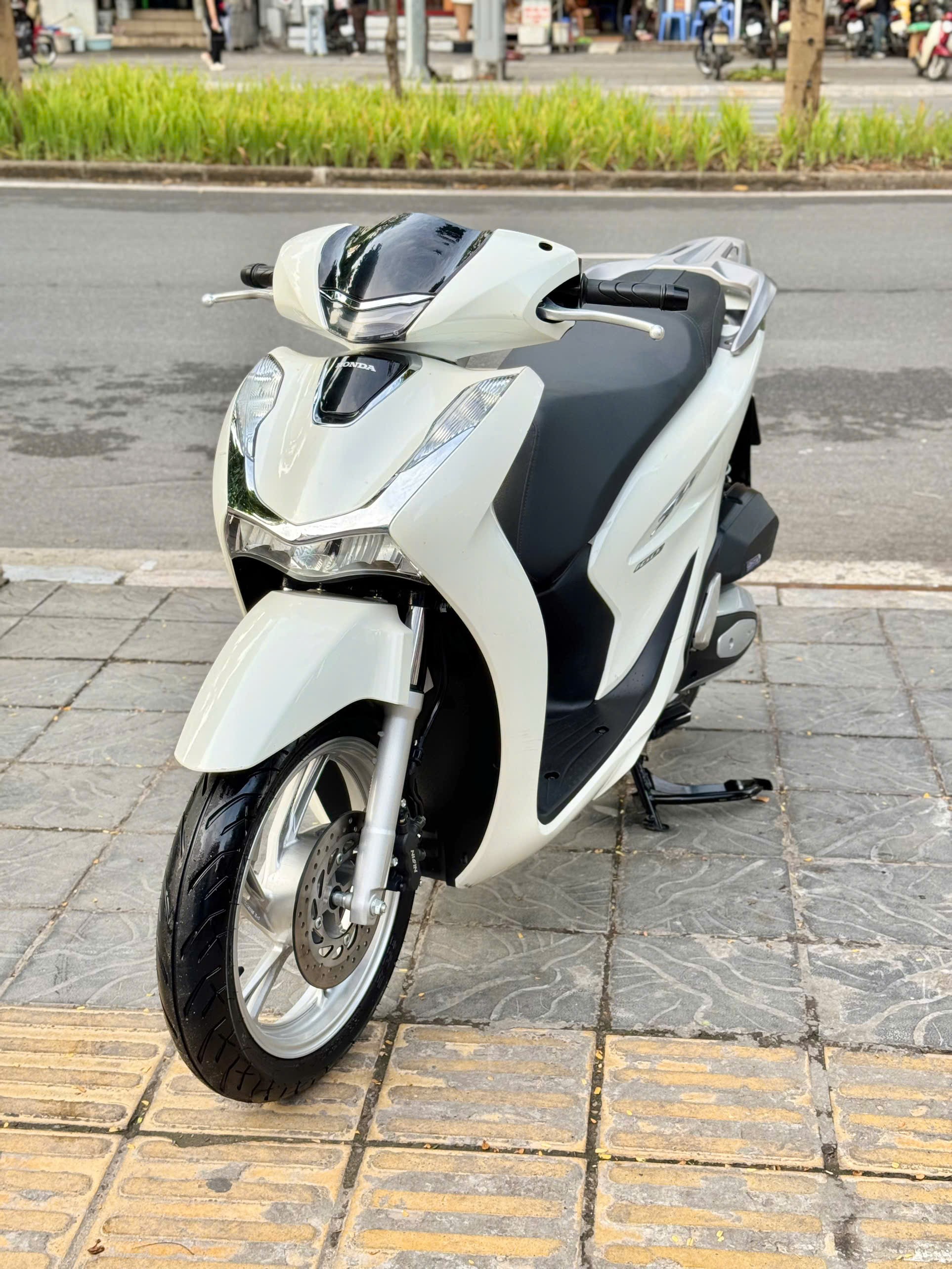 Sh160cbs 2025 trắng 29BD-15496