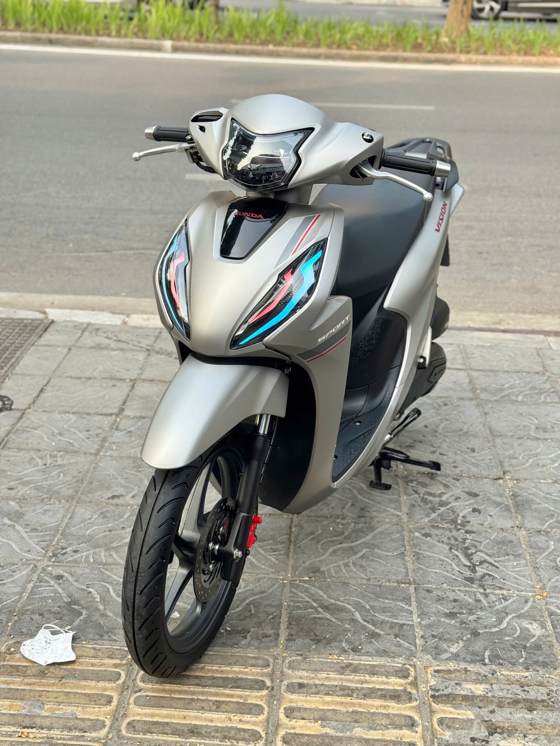 Vision 2026 bạc full đèn 29AH-59708