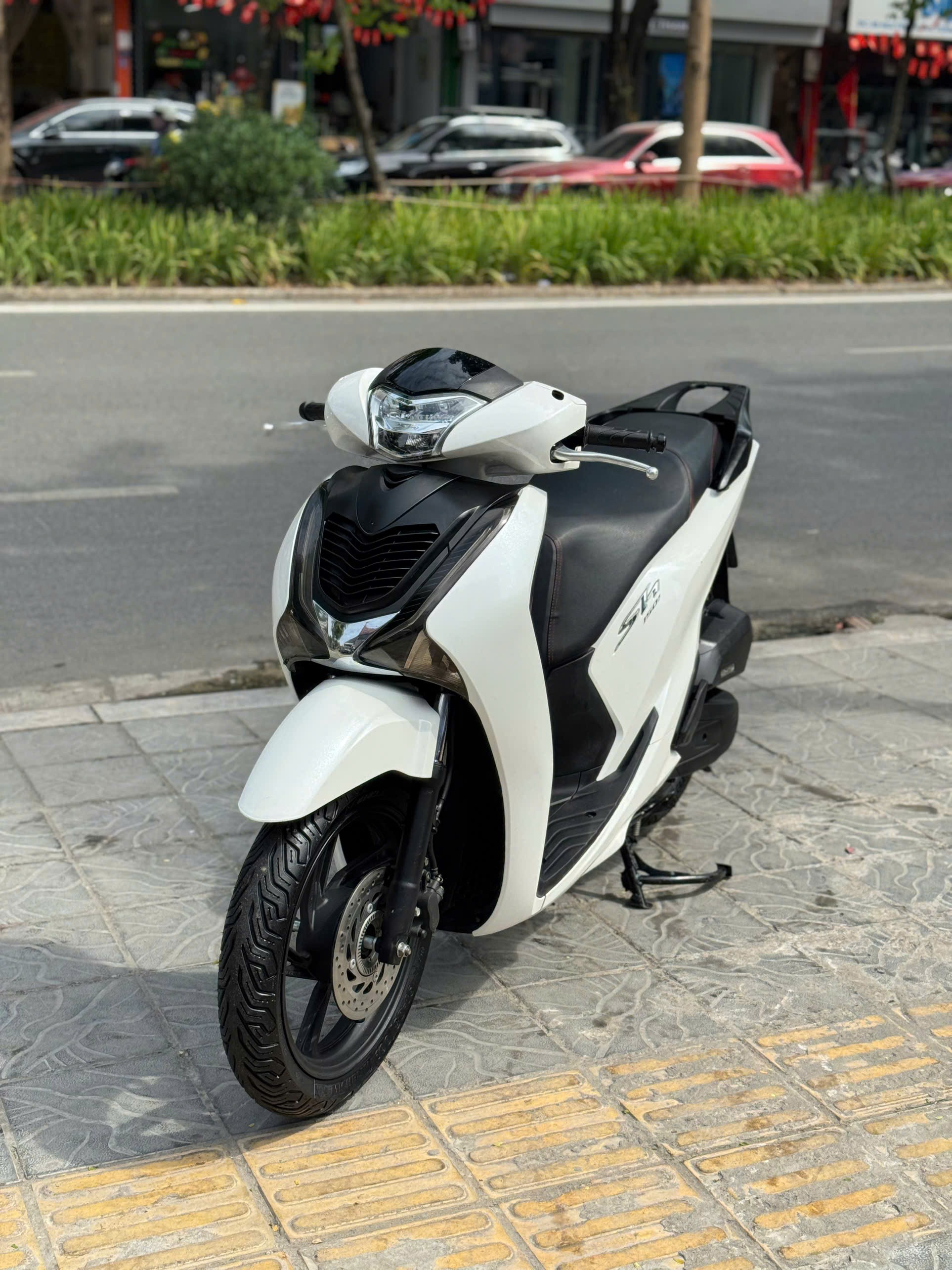 Sh150abs 2018 trắng 29K1-76825