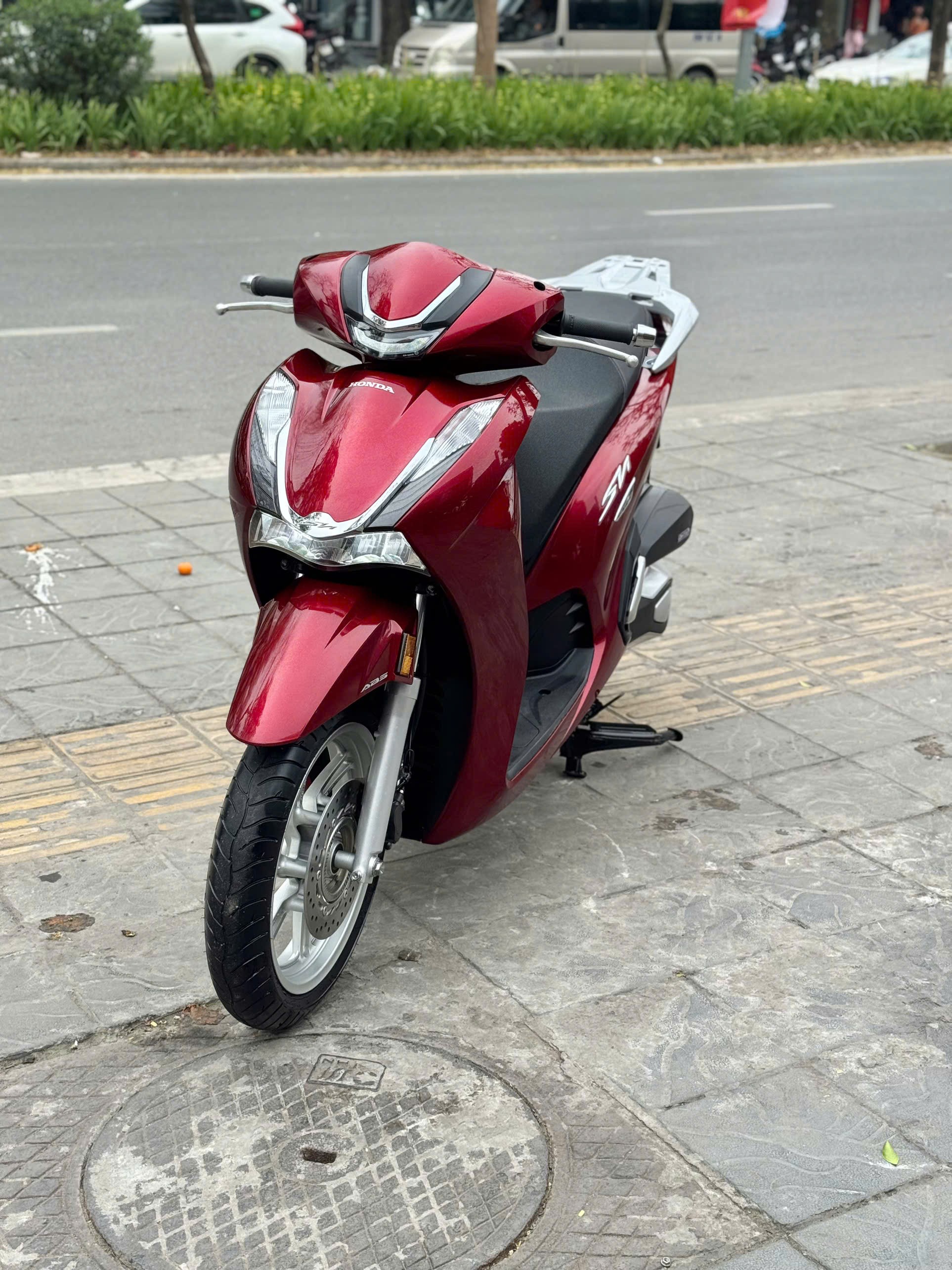 Sh350i 2022 đỏ