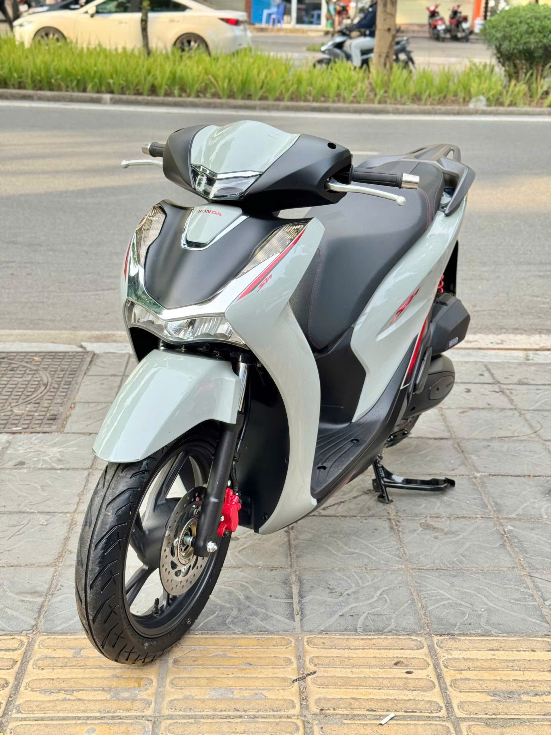 Sh125abs 2024 xám 29AY-01109