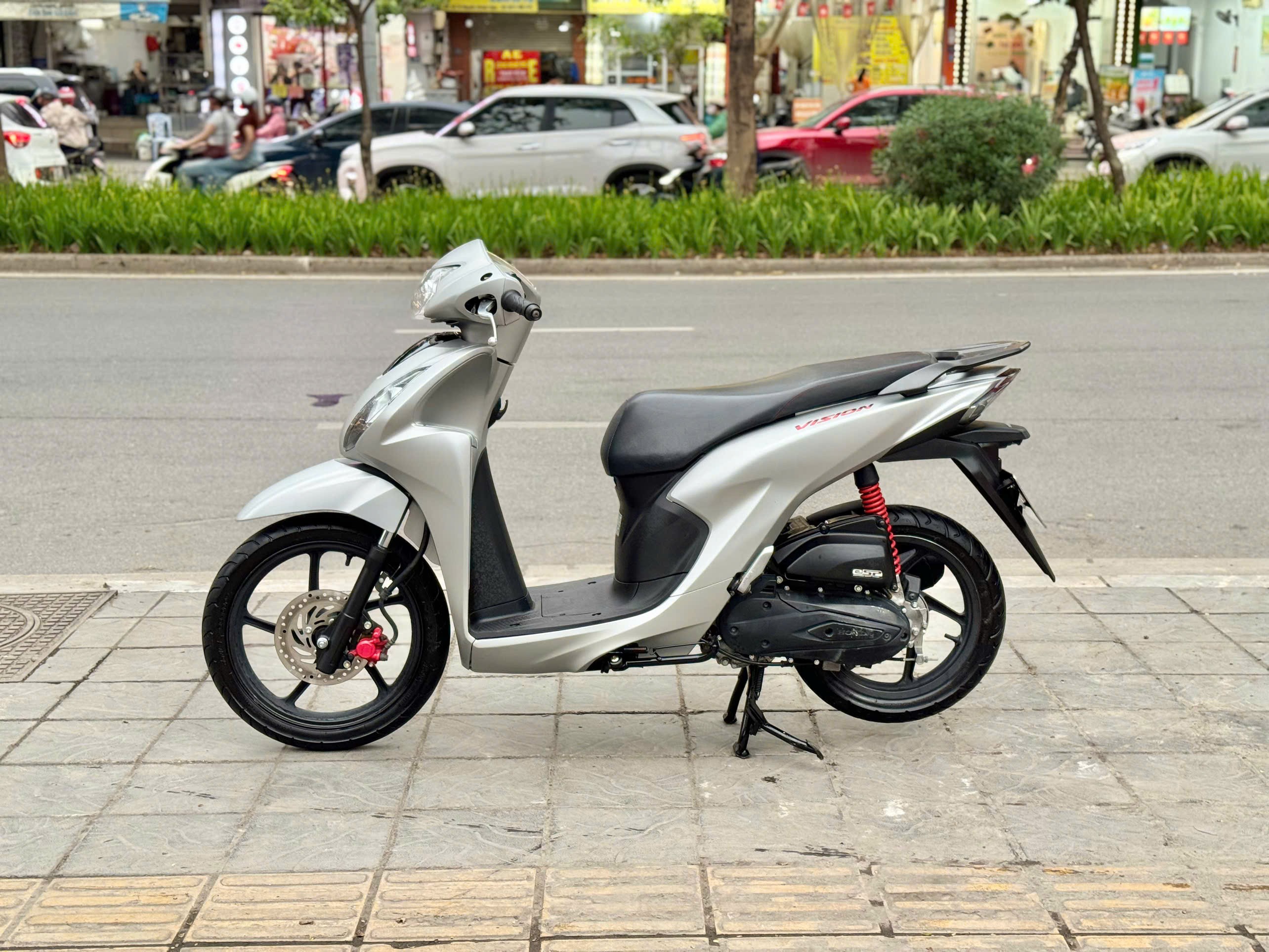 Vision 2022 bạc