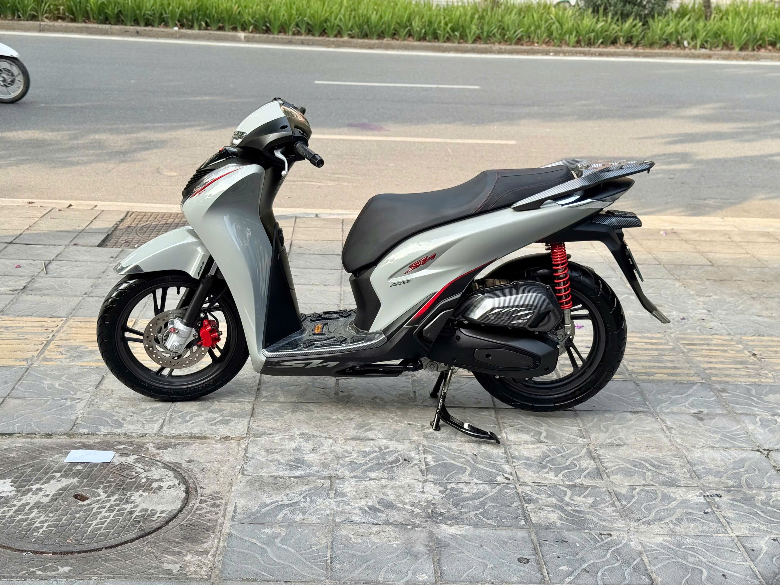 Sh160abs 2025 xám 29AC-48827