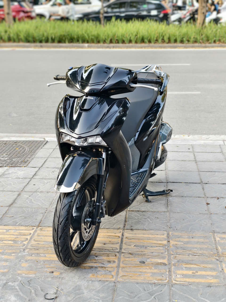 Sh160cbs 2025 đen bóng