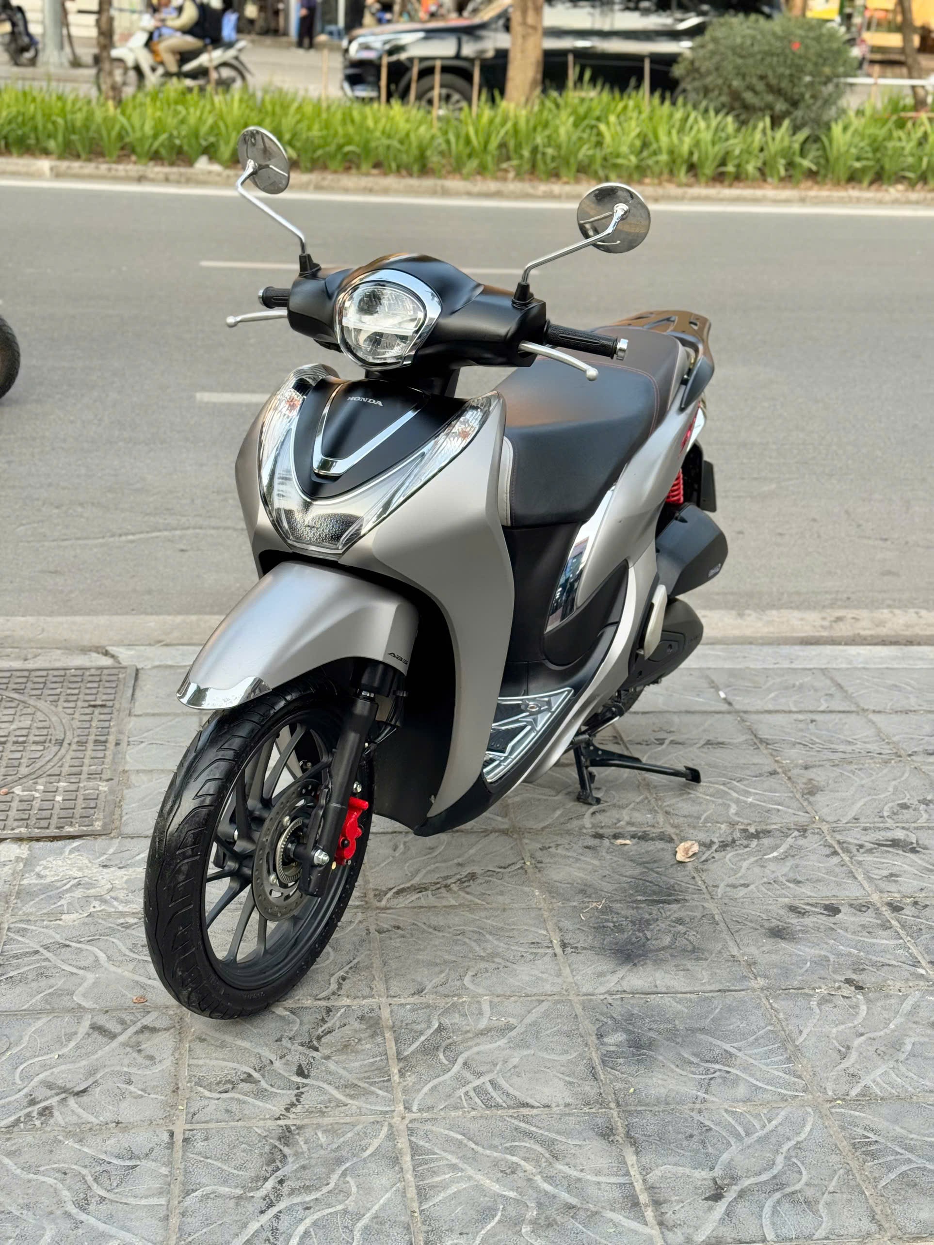 Shmode abs 2025 bạc 29AD-10471