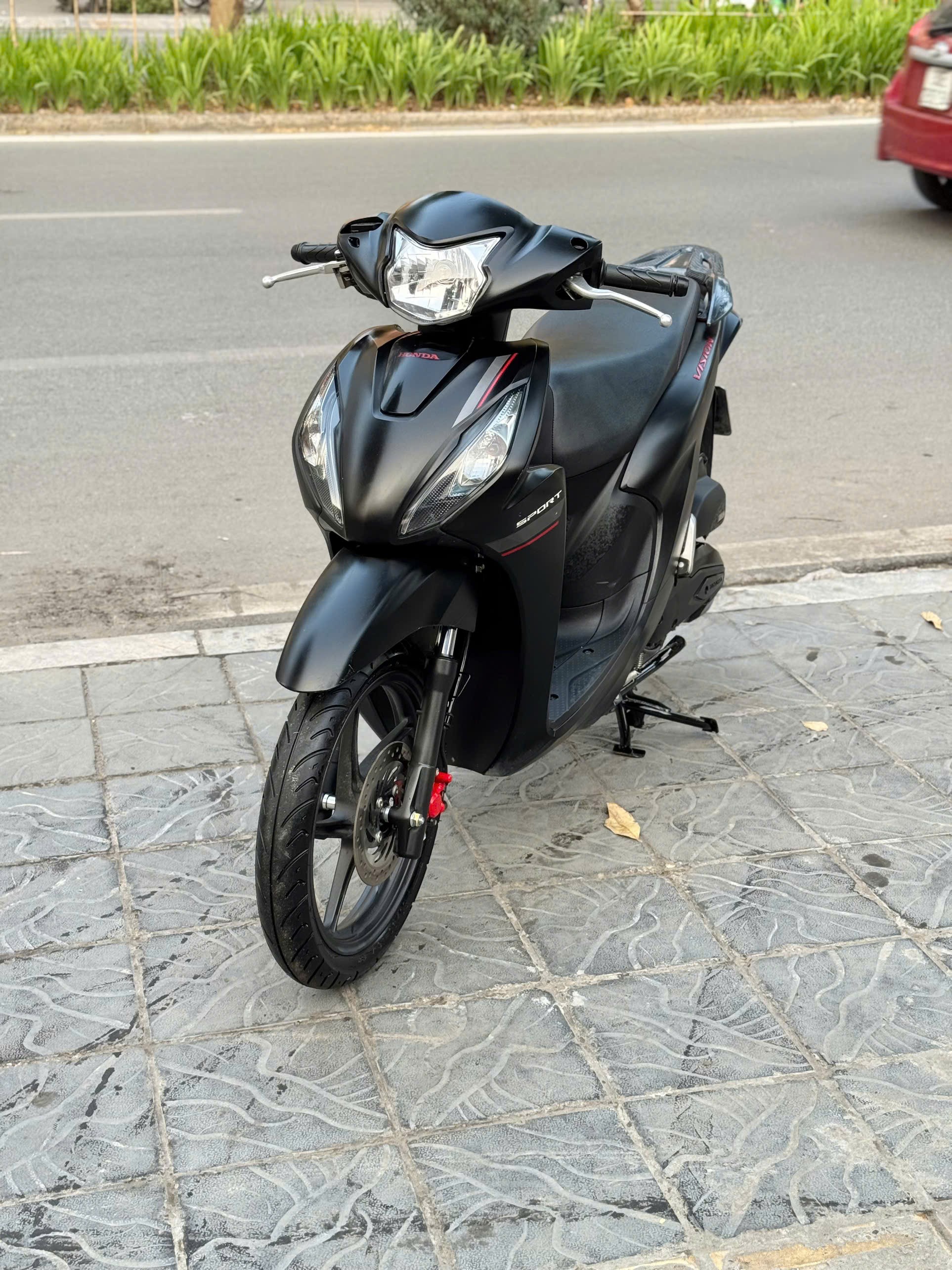 Vision 2025 đen nhám 29BL-06240